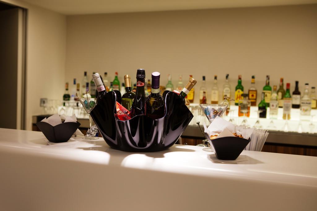 Albergo Dei Laghi トゥラーテ エクステリア 写真